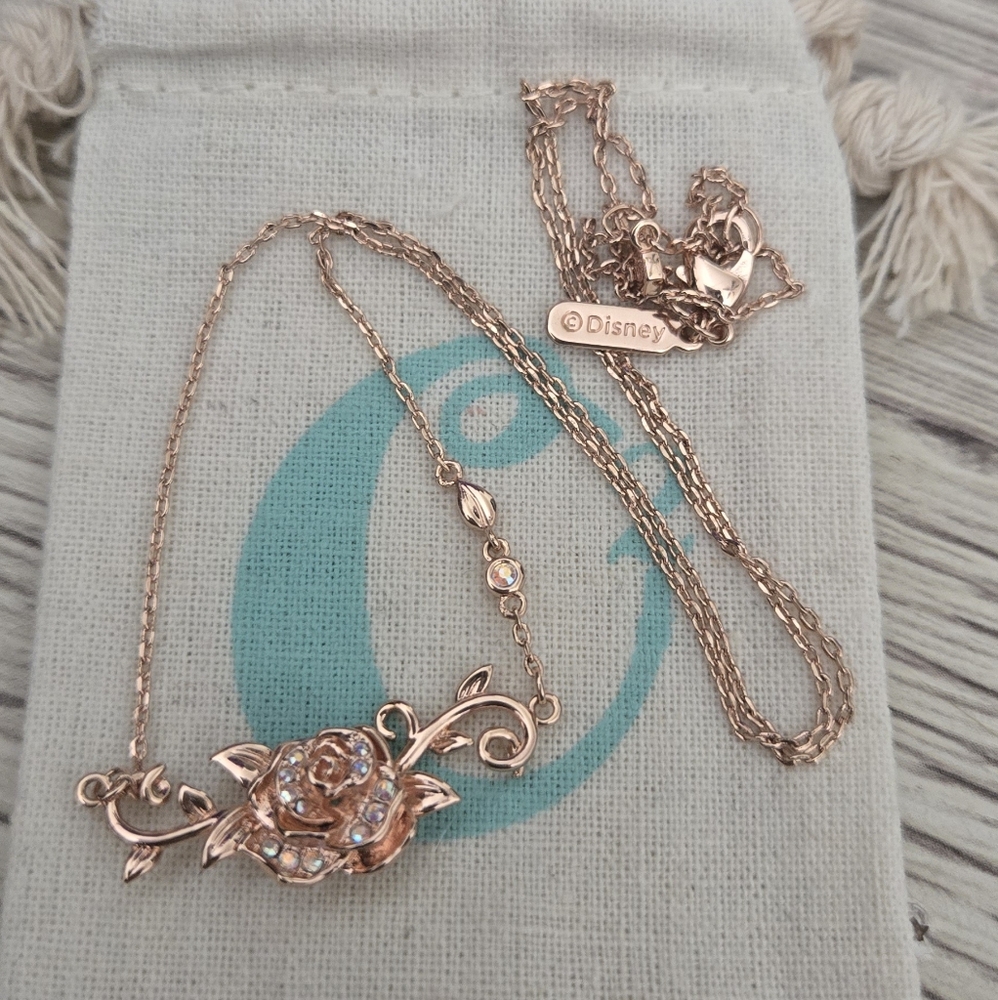 🦉Belle's Roses Necklace